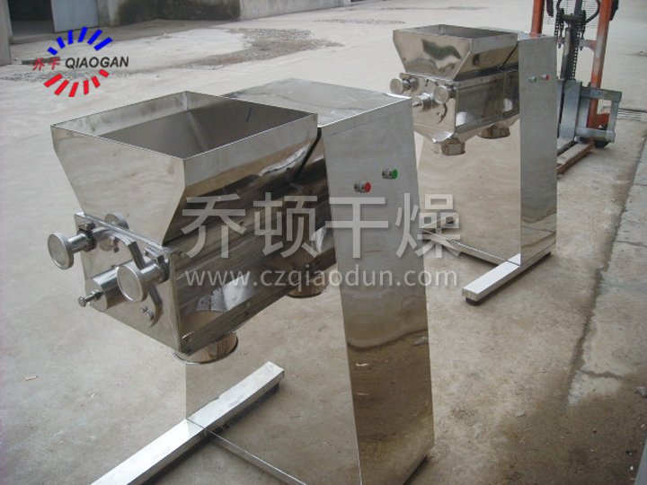 搖（yáo）擺式顆粒機